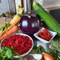 Hagebutten-Bolognese, die Zutaten auf einen Blick